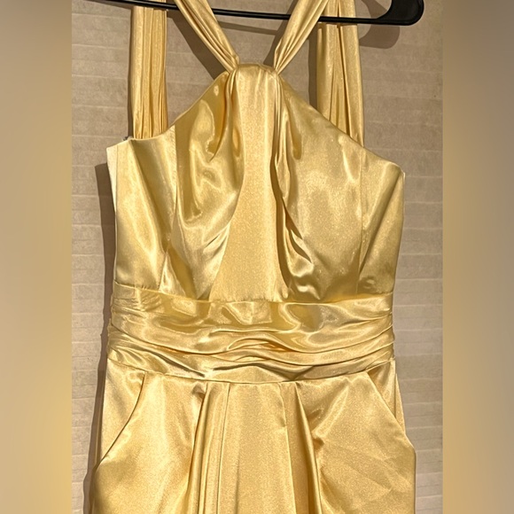 David’s Bridal Canary Yellow Bridesmaid/Cocktail Dress 💛 - Picture 3 of 6